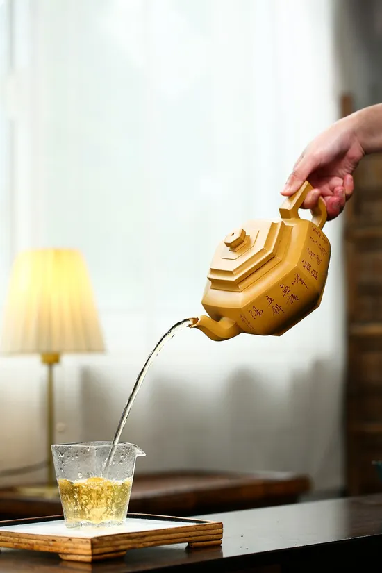 黃衛民老師紫砂壺藝術品投資收藏推薦 1