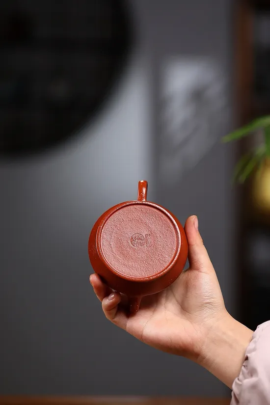 紫砂壺寒梅朱泥工藝品收藏推薦 2