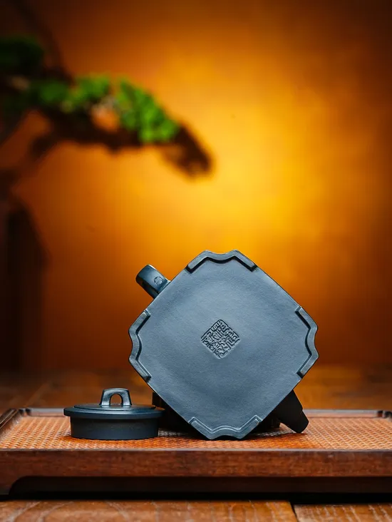 紫砂壺四方抽角玫瑰天青泥國工佳作 2