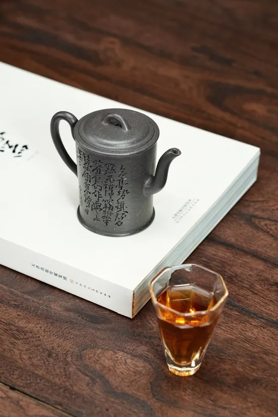 紫砂壺虛頤手工製作 2