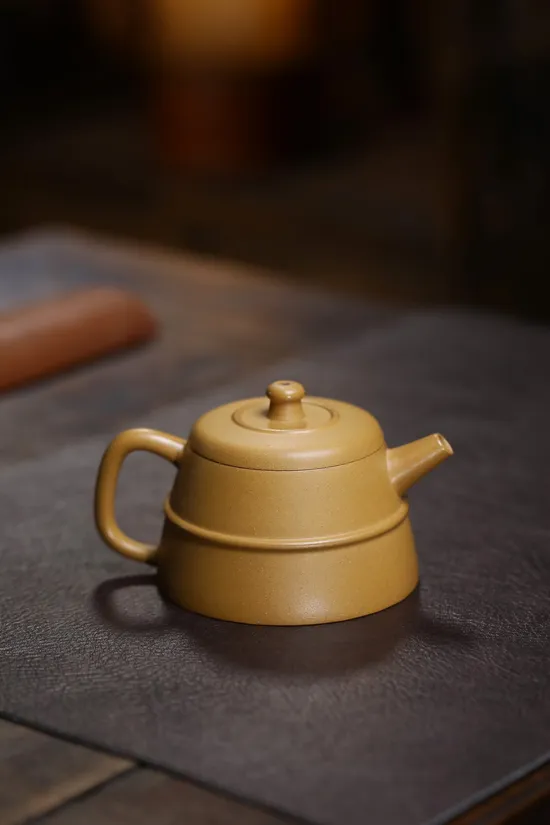 束腰井欄黃金段泥紫砂壺200cc 1