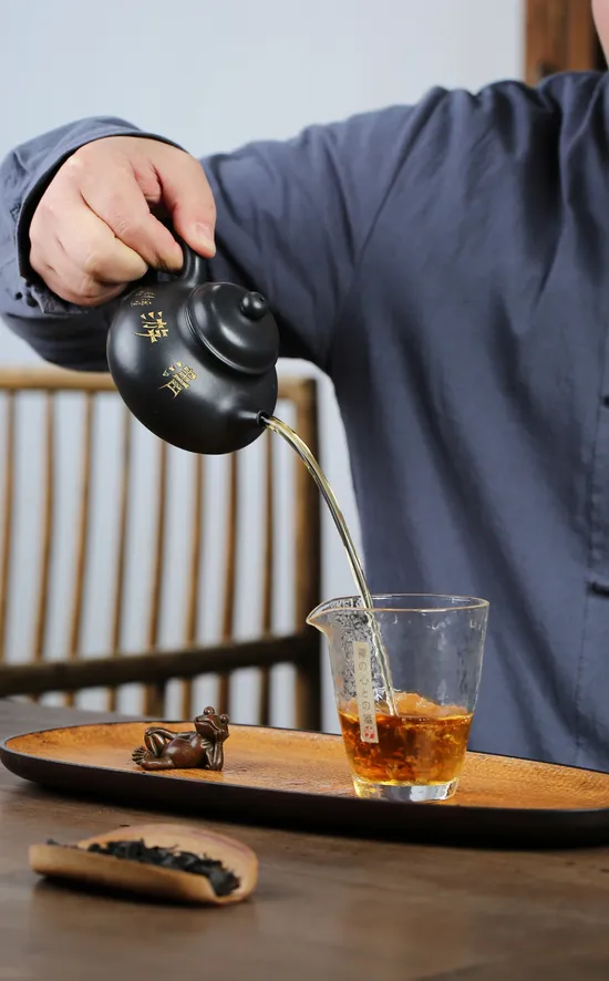 紫砂壺容天高俊傑手工製造原礦黑料280cc 1