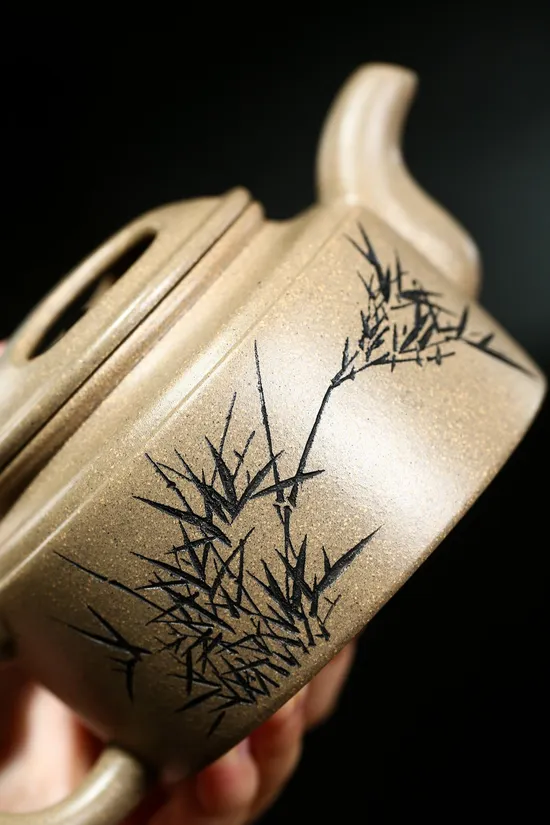 紫砂壺國工精品牛蓋井欄原礦青段手工製作 1