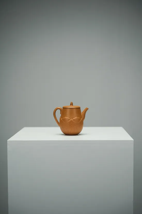 紫砂壺沐蓮把玩器130cc頂級黃金段料 1