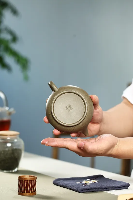 紫砂壺戚志君創作工藝精湛 1