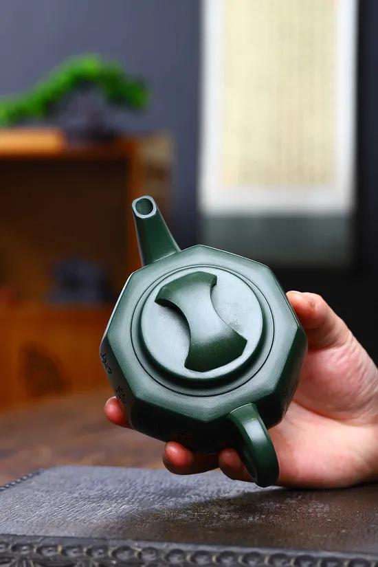 紫砂壺徐六明八方牛蓋收藏與實用 2