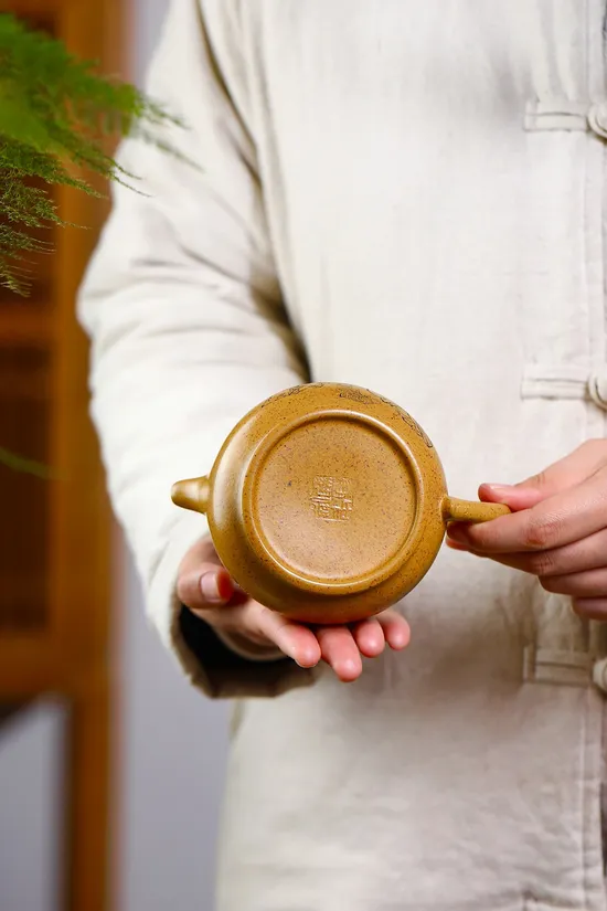 國工新品紫砂壺潘壺原礦黃金段手工精製 1