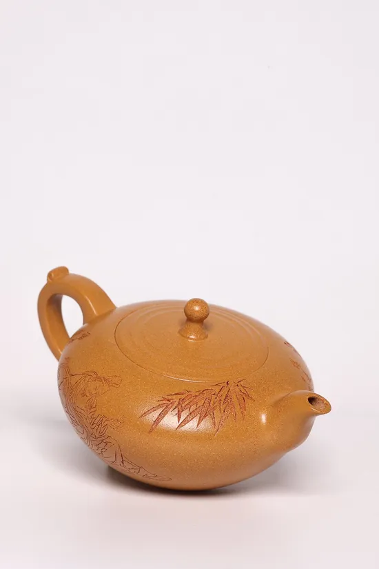 陳月娥紫砂壺原礦老段泥手工製作 2