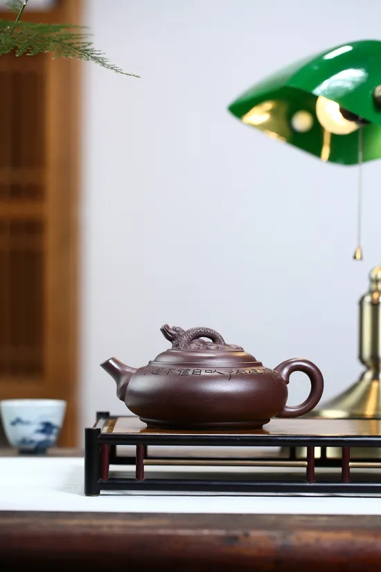 紫砂壺龍行天下國傢工藝美術師鮑玉華手製 1