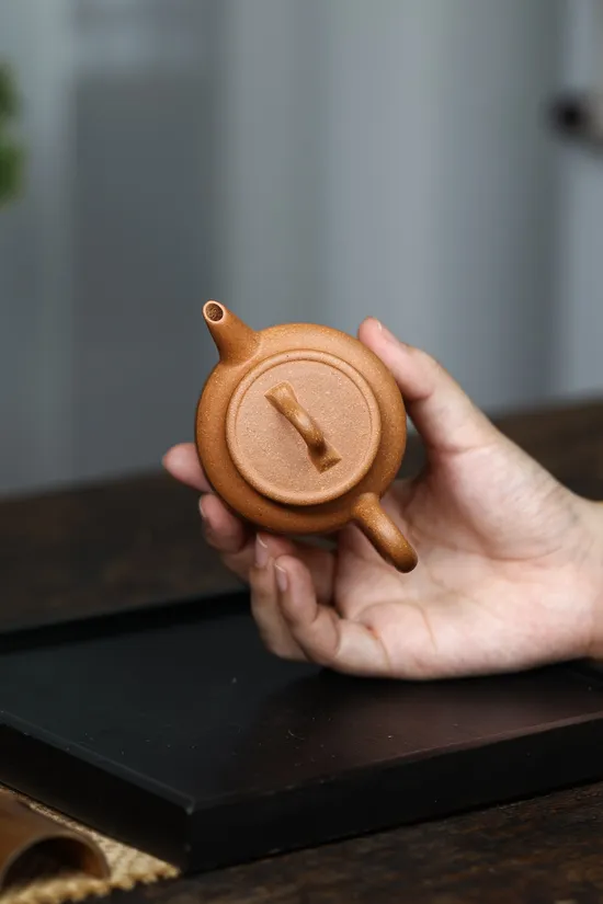 紫砂壺汲直220cc王強降坡泥如龍刻實用小品 2