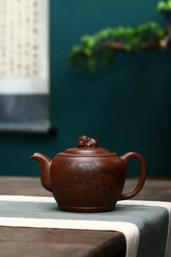 紫砂壺高工佳作【歡欣鼓舞】原礦底槽清480cc楊紅偉手工精製 1