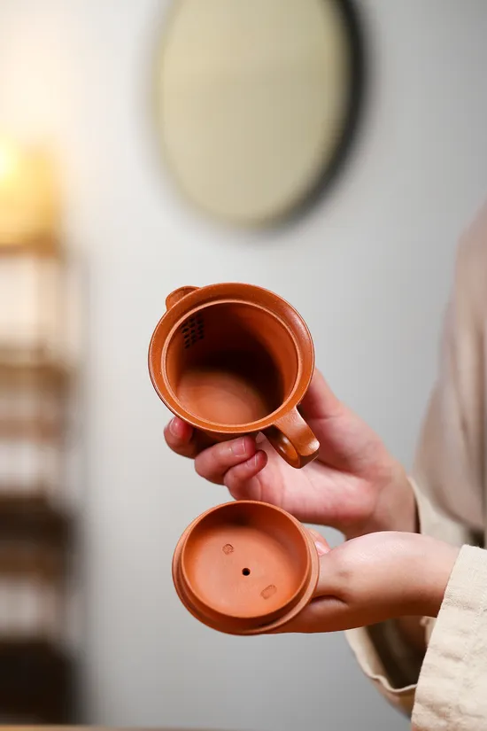 紫砂壺楊鵬沉香泥風生水起125cc 2