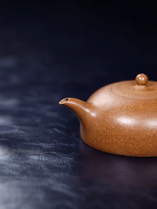 紫砂壺 新品半月李豪20cc金降坡泥 19孔 1