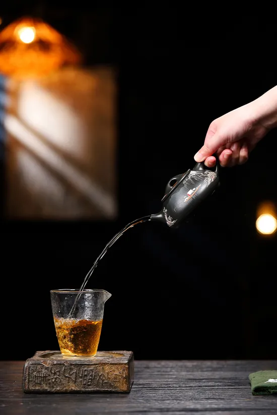 楊軍保老師獨釣寒江雪石瓢紫砂壺 1