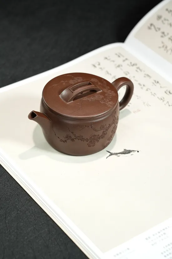 漢瓦紫砂壺老紫泥180cc10孔收藏與使用指南 2