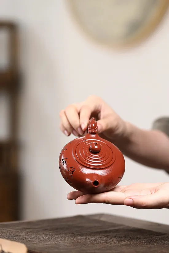 紫砂壺雲龍高工佳作 顧紹培高徒精品 1