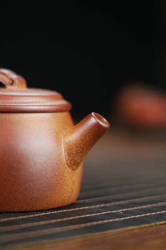 徐六明紫砂壺 大口如意 沉香泥柴燒 250cc 1