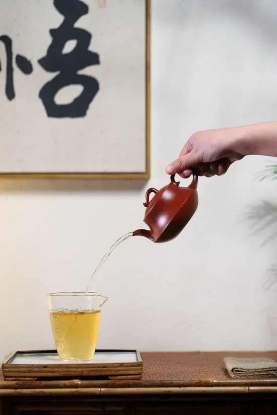 紫砂壺浪花曲壺原礦大紅袍手工製作 1