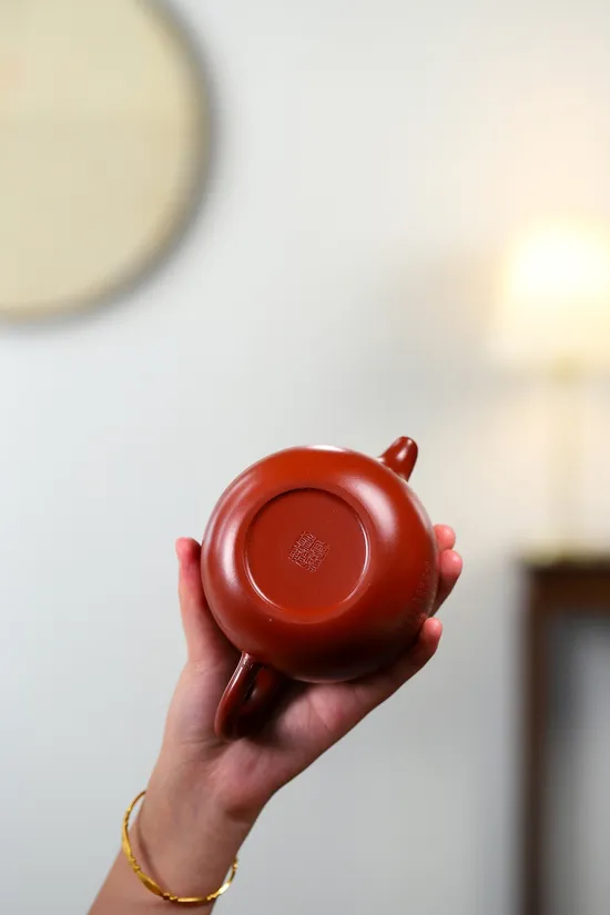 國工佳品大匏尊紫砂壺微刻心經 2