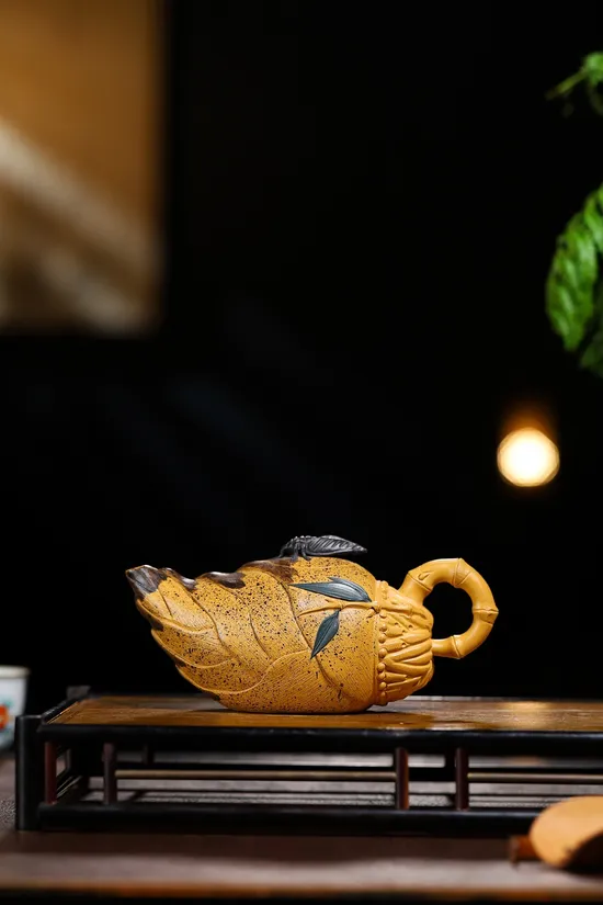 紫砂壺 知足春筍段泥工藝師楊軍保創作 1