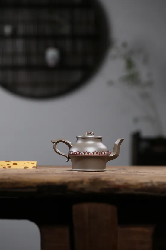 紫砂壺 琺琅彩宮燈 儲棟平 210cc 高溫青段泥 1