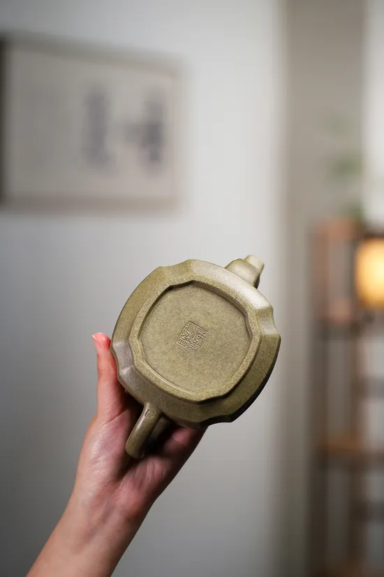 雙國工紫砂壺抽角龍樽套組 稀有龍背青泥 1