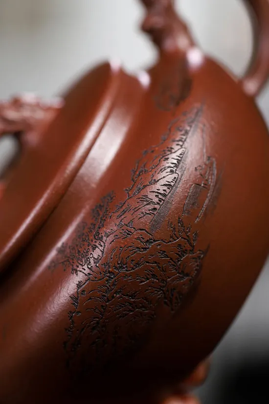 紫砂壺手工製作國工李盧春刻繪龍騰款 1