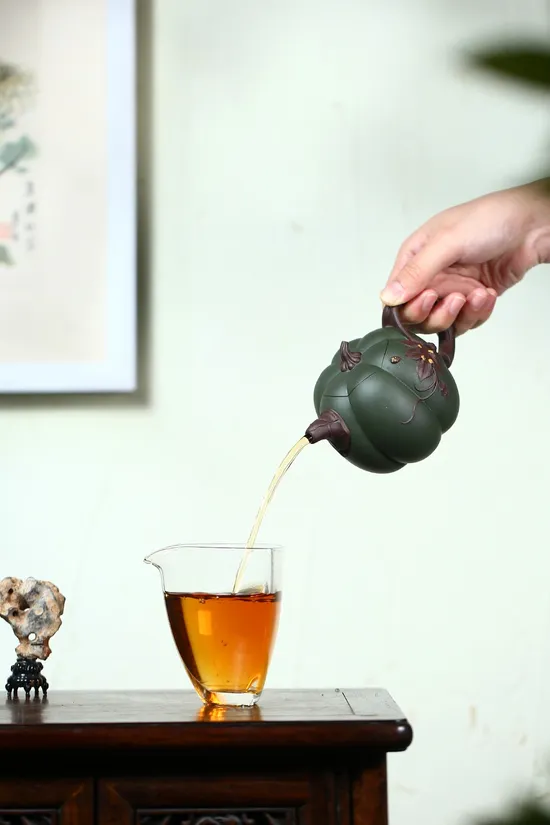 紫砂南瓜壺 鮑玉華工藝美術師作品 1