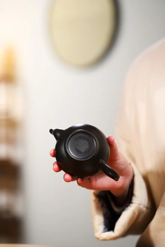 紫砂壺笑櫻精品國工袁雲連製作 1