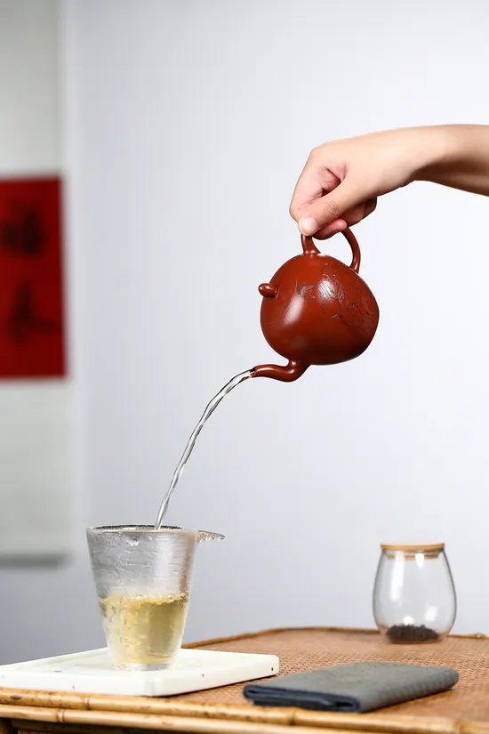 紫砂壺美人肩大紅袍250cc國家級工藝師顧道榮高徒製作 1