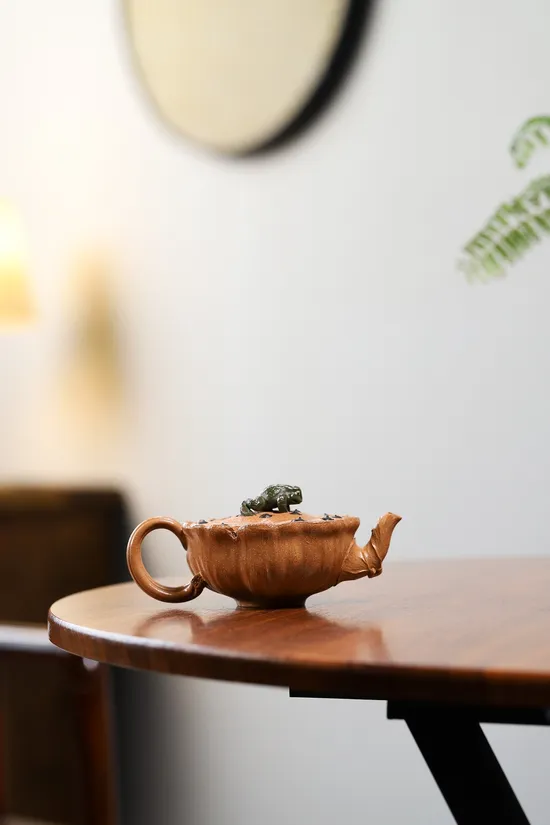 紫砂壺金蟾蓮心壺老段泥190cc楊軍保工藝美術師 1