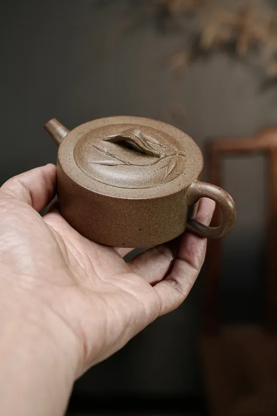 逸竹周盤紫砂壺｜原礦老青段手工製造 1