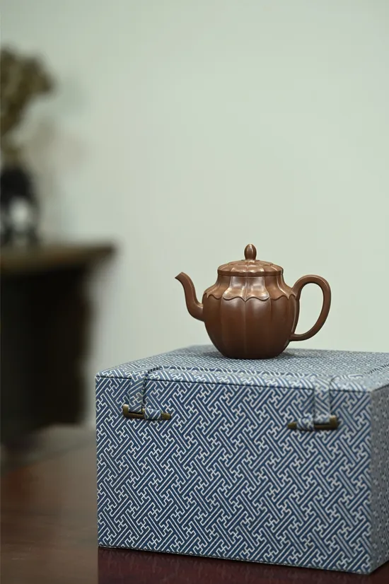 全手工紫砂宮燈壺 雅緻收藏 2