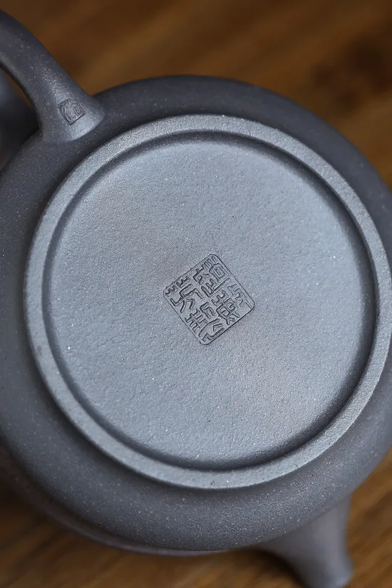 紫砂壺玉璧天青泥限量收藏款 1