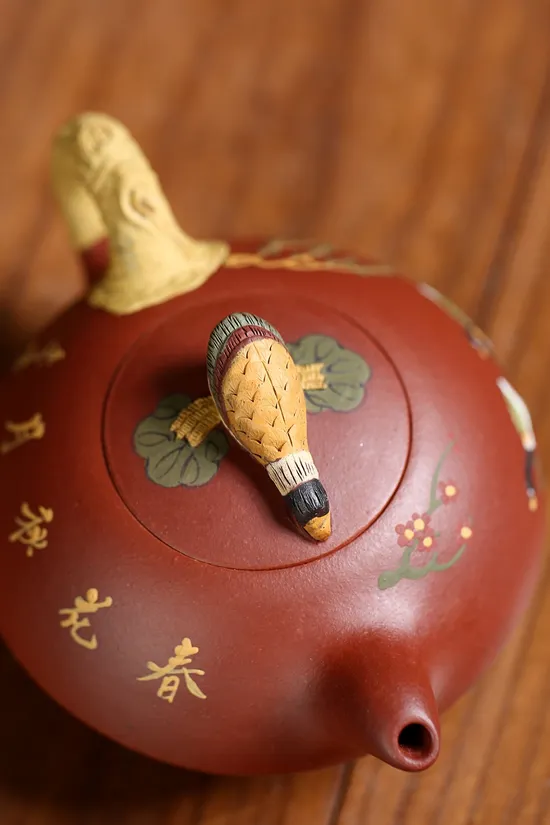 紫砂壺春花秋月國藝師鮑玉華手工製作 2