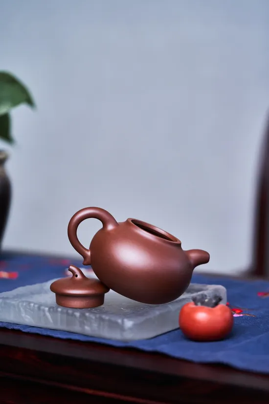 紫砂壺 茄瓜造型 泥料原礦老紫泥 容量220cc 1