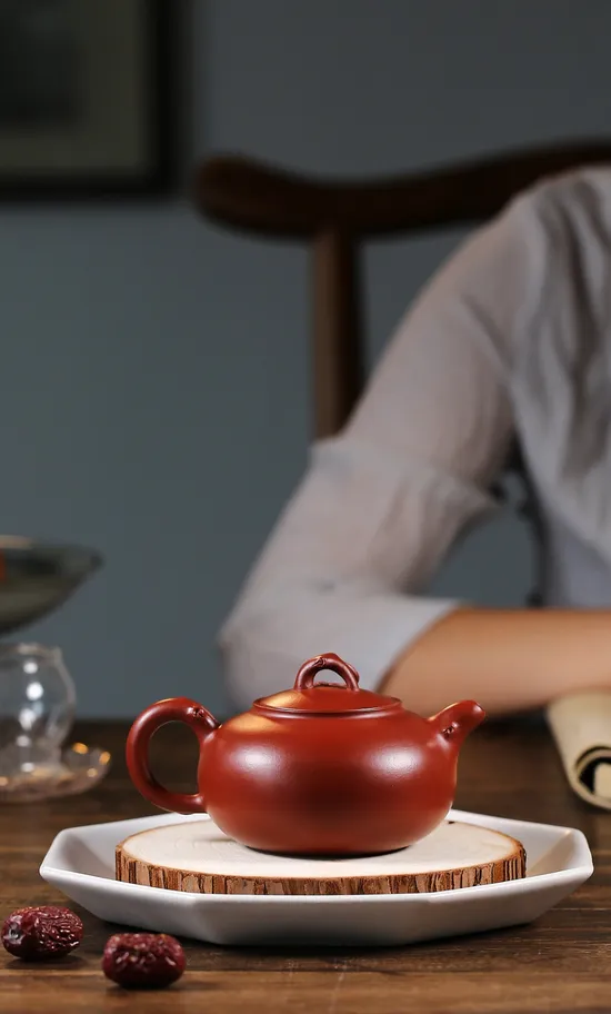 紫砂壺工藝美術師製作 壽命長久收藏佳品 1