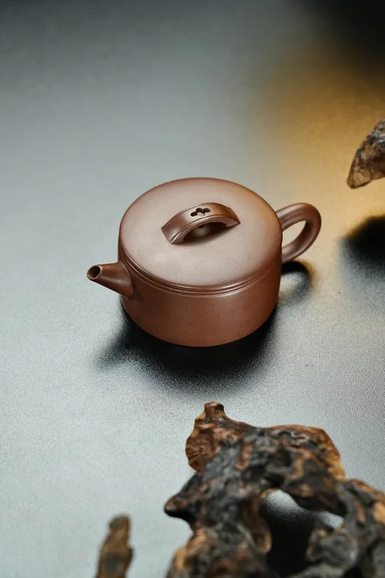 漢瓦實用器紫砂壺 2