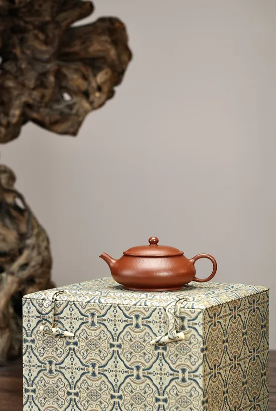 紫砂壺宣爐粗砂朱泥110cc9孔手工製作 1