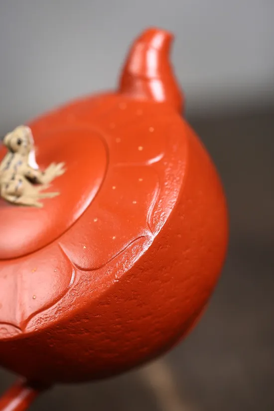 紫砂壺荷葉青蛙工藝美術師手工製作 2