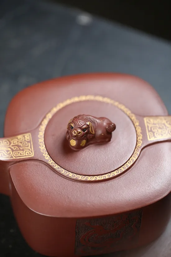 紫砂壺楚漢風雲工藝美術師鮑玉華手工製作 1