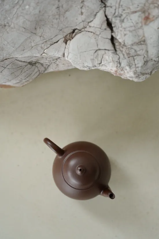 朱華鼎足全手工紫砂壺 2700元 2