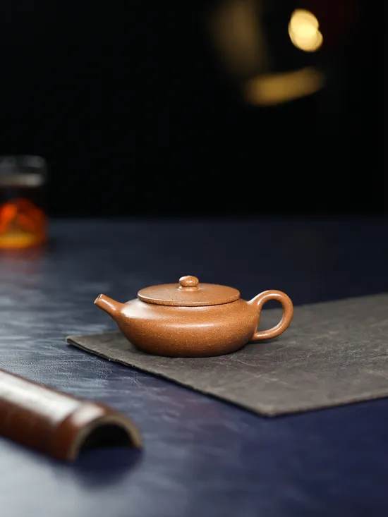 紫砂壺金降坡泥手工製作扁晨造型 2