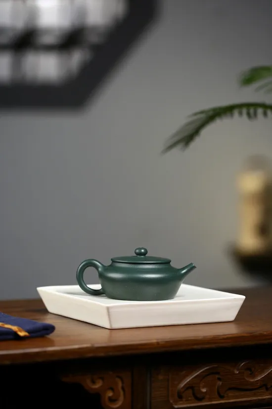 紫砂壺 鮑玉華 扁晨 原礦景舟老綠泥 170cc 1