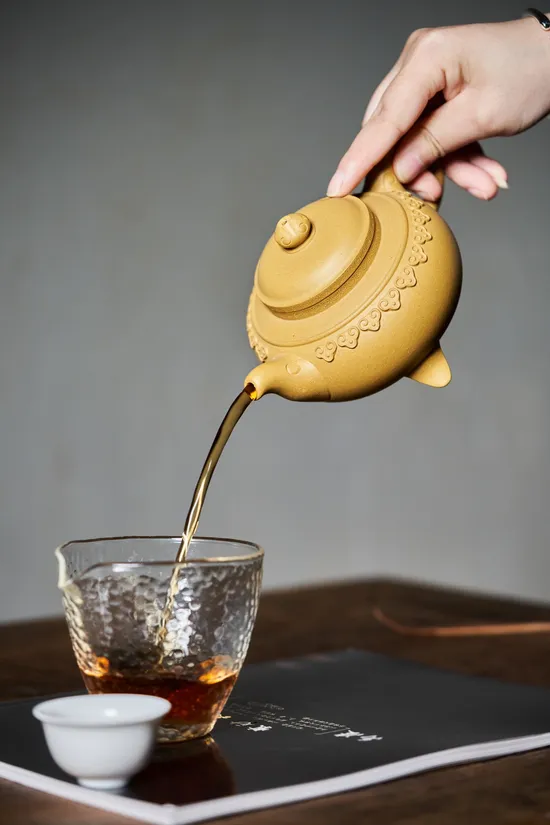 紫砂壺雲肩如意 精緻工藝收藏佳品 1