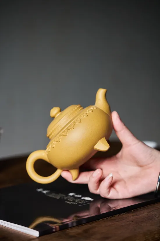 紫砂壺雲肩如意 精緻工藝收藏佳品 2