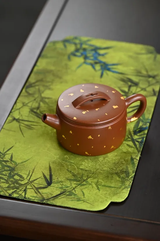 漢瓦灑金紫砂壺 王老師工藝美術師製作 2