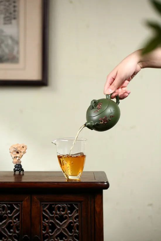 紫砂葡萄壺國藝師鮑玉華手工製作 1