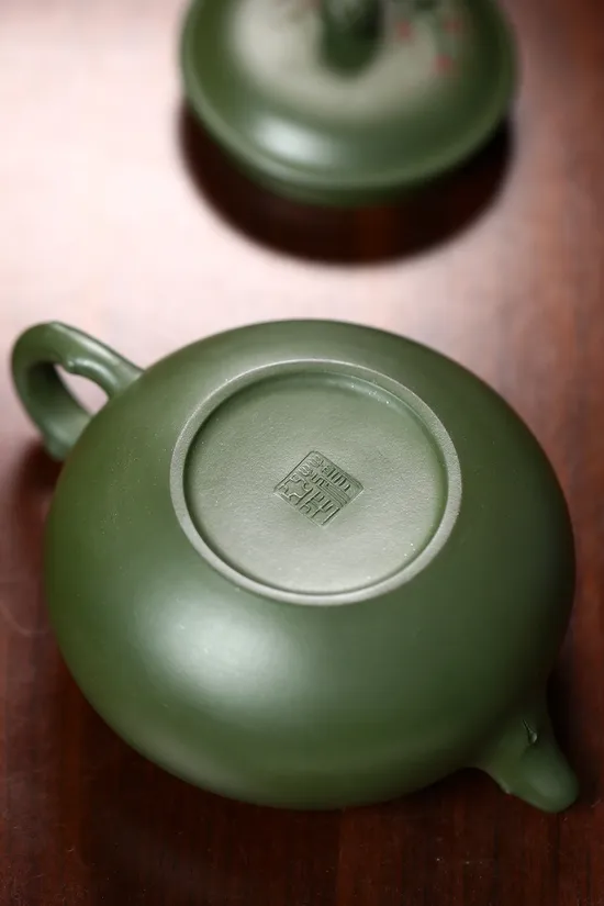 紫砂壺松果仿古高工佳作 2