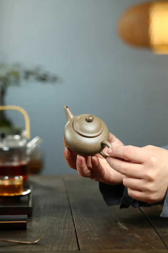 紫砂壺高俊傑手工製作原礦玉砂料 1